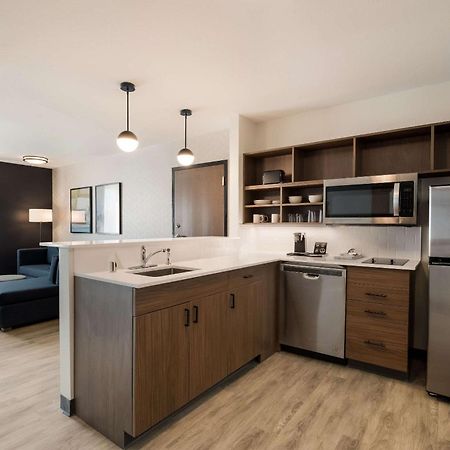 Everhome Suites Корона Экстерьер фото