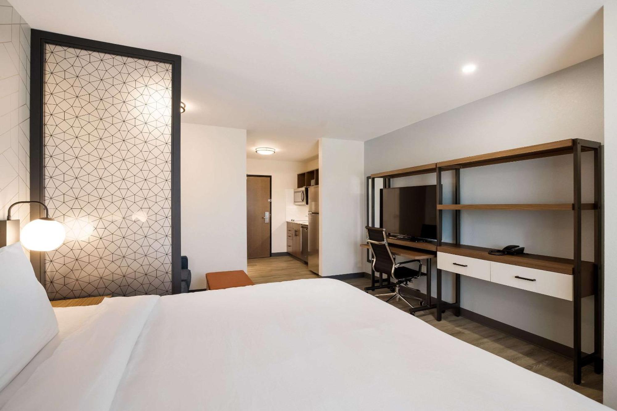 Everhome Suites Корона Экстерьер фото