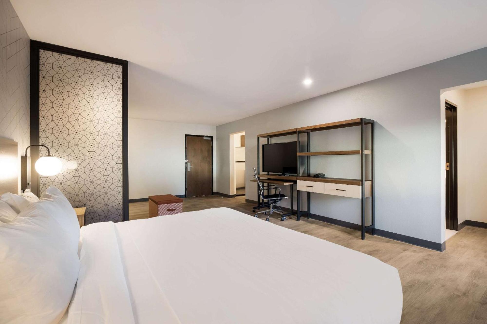 Everhome Suites Корона Экстерьер фото