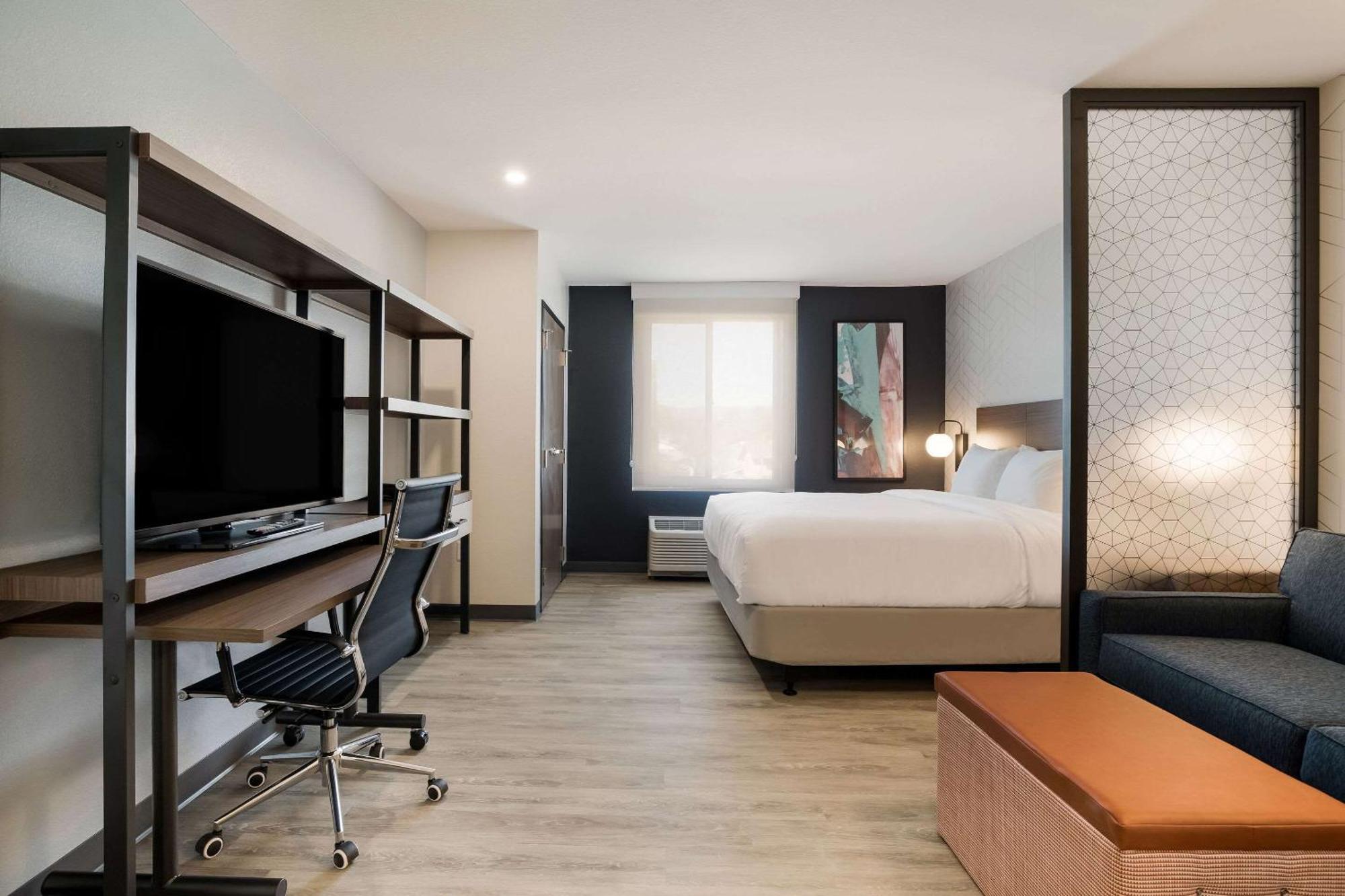 Everhome Suites Корона Экстерьер фото